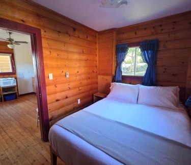 Hunts Point House | Hunts Point 1-BR Coastal Retreat - Cottage # 6