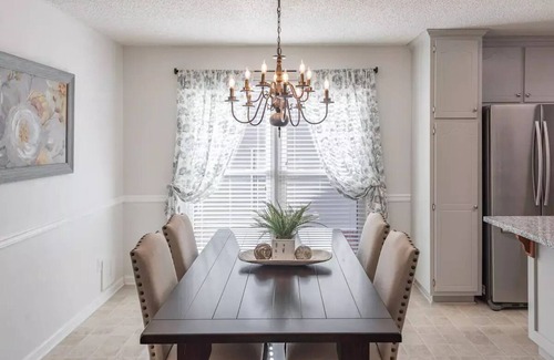 Normal House | Mountain View Retreat in Huntsville - Perfect for Families