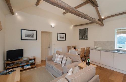 Knayton House | Discover Hurworth: Family-Friendly 4-Star Comfort