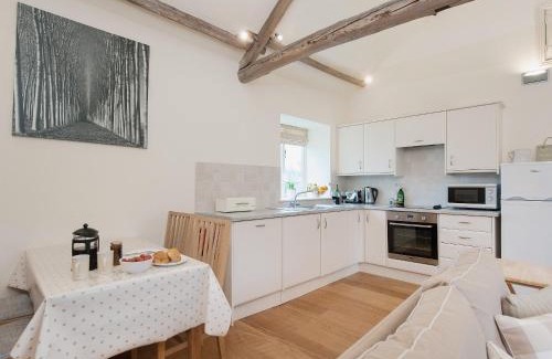 Knayton House | Discover Hurworth: Family-Friendly 4-Star Comfort