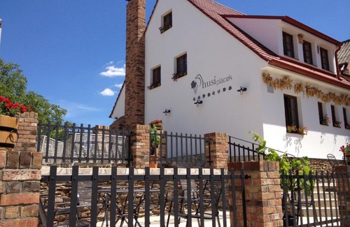 Dolni Vestonice House | Discover Husí plácek: Guest Rated 9/10 Getaway