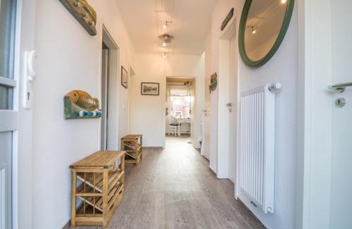 Borkum House | Discover Hus Onno: Pet-Friendly Stay with Breakfast Included