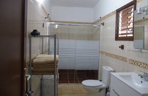 Frontera House | Explore HUS RITA: Relaxing Spa and Breakfast Await
