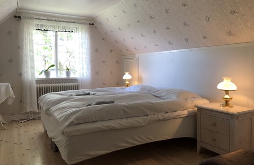 Sjobo Hotel | Unwind at Husargårdens Bed & Breakfast with Spa Amenities