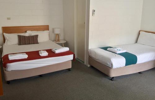 Huskisson Resort | Relax at Huskisson Bayside Resort with Oceanfront Amenities