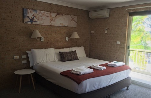 Huskisson Hotel | Family-Friendly Getaway at Huskisson Bayside Resort
