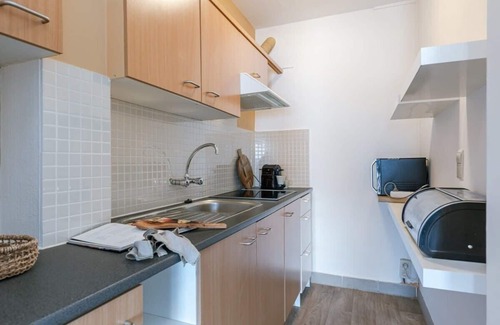 Wenduine Apartment | Inviting Apartment with Breathtaking Sea View