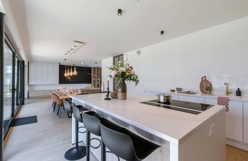 Knokke Villa | Elegant House with Indoor Elevator in Knokke, Pet Friendly