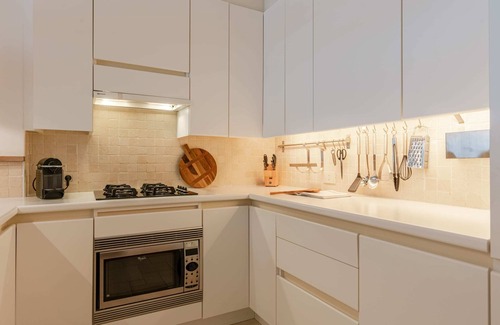 Knokke Apartment | Huswell - Top located apartment with parking