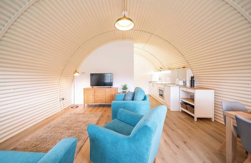 Crieff Cabin | Guest Rated 10/10: Hut 34 at Cultybraggan Camp