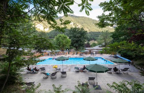 Massegros Causses Gorges Other | Discover Huttopia Gorges du Tarn: Pet-Friendly Retreat