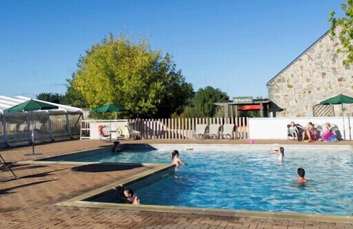 Saumur RV Rental | Discover Huttopia Saumur: Pet-Friendly Retreat with Pool