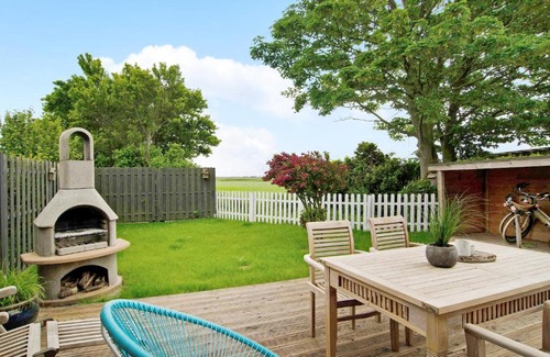 Ostermarsch House | Experience Huus ant Diek: Guest Rated 10/10 Retreat