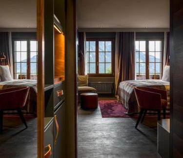 Saanen Hotel | Discover HUUS Gstaad: 4-Star Retreat with Ocean Views