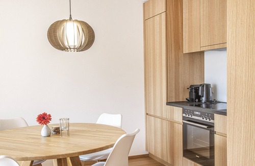 Au Apartment | Family-Friendly Retreat at HUUS123, Apartment 7