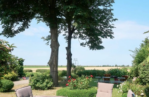 Ditzumerhammrich Apartment | Huuske am Polder by Interhome