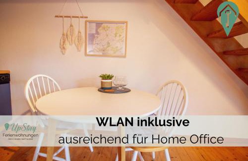 Rysum Apartment | Inviting Huuske bi de kark: Family-Friendly Escape