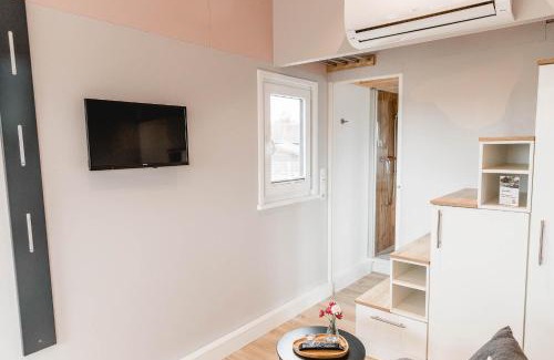 Grasberg House | Discover Huxfeld-Hof: Family-Friendly Tiny House Getaway