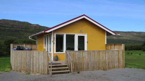 Holmavik Cabin | Hvammur 2 Bjarg: Private Hot Tub & Perfect Guest Rating