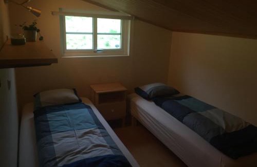 Hunavatnshreppur House | Welcoming Hvammur 2 Guesthouse Red House with Hot Tub