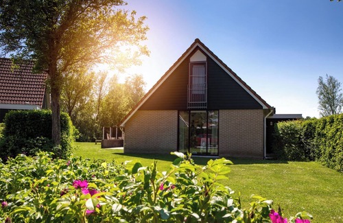 Heinkenszand Resort | Relax at HVZ Orchis: Three Bedroom Resort with Pool