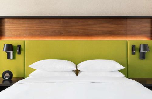 Mountain View Hotel | Discover Hyatt Centric Mountain View: Pet-Friendly Retreat