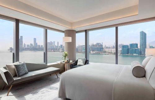 North Point Hotel | Elegant Hyatt Centric Victoria Harbour: Pet-Friendly Retreat