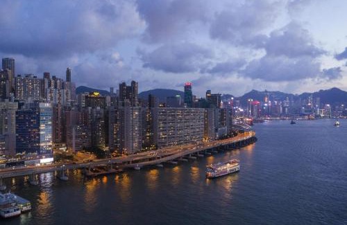 North Point Hotel | Elegant Hyatt Centric Victoria Harbour: Pet-Friendly Retreat