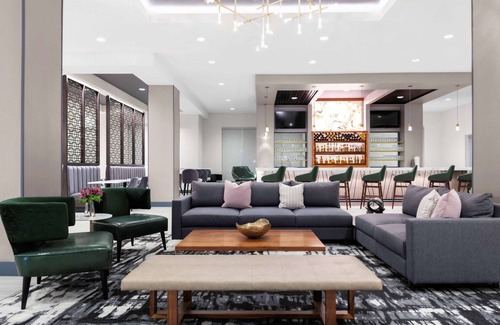 Charlotte Hotel | Top-Rated Hyatt House Charlotte with Pool and Spa Amenities