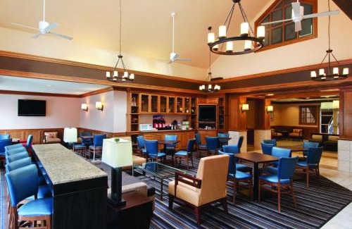 Addison Hotel | Pet-Friendly Hyatt House Dallas Addison with Pool & Breakfast