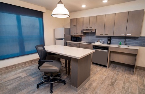 Franklin Hotel | Top-Rated Hyatt House Nashville/Franklin: Ideal for Families