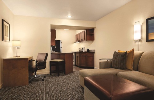 Pleasanton Hotel | Highly Rated HYATT house Pleasanton with Pool and Spa