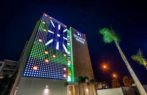 Isla Grande Hotel | Experience Hyatt House San Juan: Oceanfront Bliss Awaits