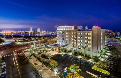 Isla Grande Hotel | Experience Hyatt House San Juan: Oceanfront Bliss Awaits
