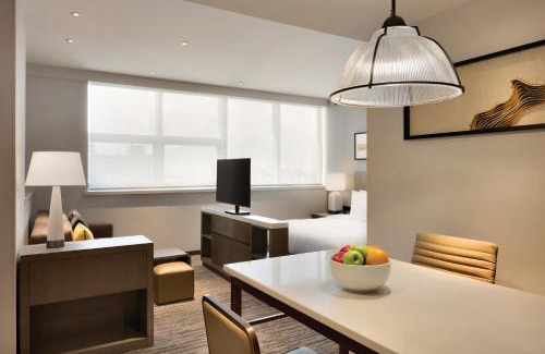Jinfeng Qu Hotel | Relax at Hyatt House Yinchuan Yuecaicheng - 4-Star Comfort