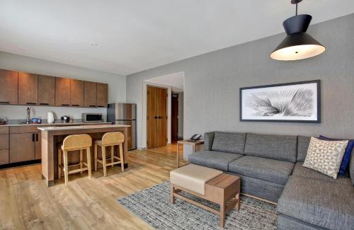 Wichita Hotel | Pet-Friendly Hyatt Place Near Wichita State University
