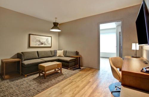 Wichita Hotel | Pet-Friendly Hyatt Place Near Wichita State University