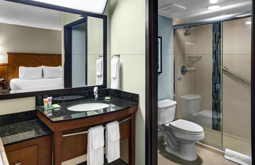 Boise Hotel | Guest Favorite: Hyatt Place Boise with Pool & Spa Access