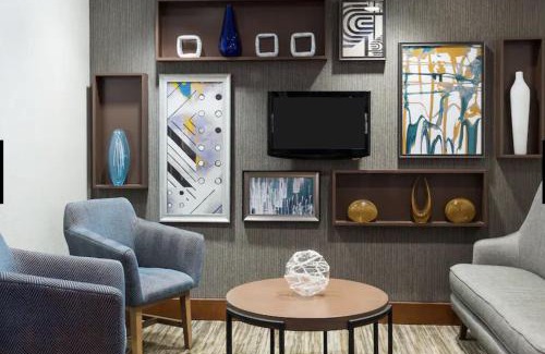 Medford Hotel | Pet-Friendly Hyatt Place Boston/Medford with Pool Access