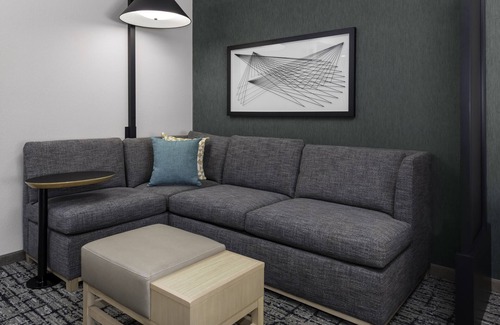 University Place Hotel | Discover Hyatt Place Charlotte/University Research Park
