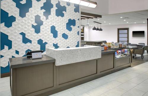 The Colony Hotel | Pet Friendly Retreat at Hyatt Place Dallas/The Colony