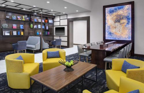 The Colony Hotel | Pet Friendly Retreat at Hyatt Place Dallas/The Colony