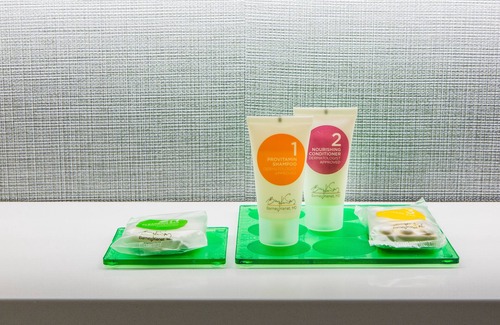 Delano Hotel | Discover Comfort at Hyatt Place Delano with Pool & Spa