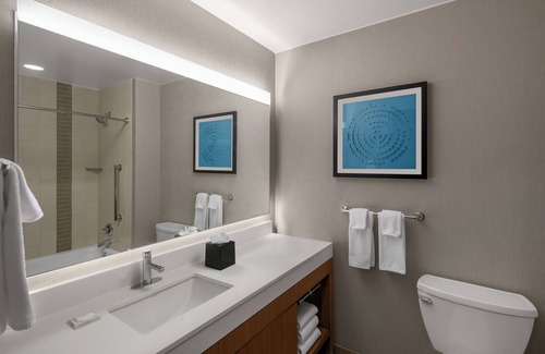 Glendale Hotel | Discover Hyatt Place Denver/Cherry Creek: Pet Friendly & Spa