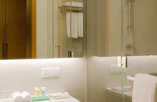 Nanhai Hotel | Comfortable Hyatt Place Foshan Lishui with Breakfast & Hot Tub