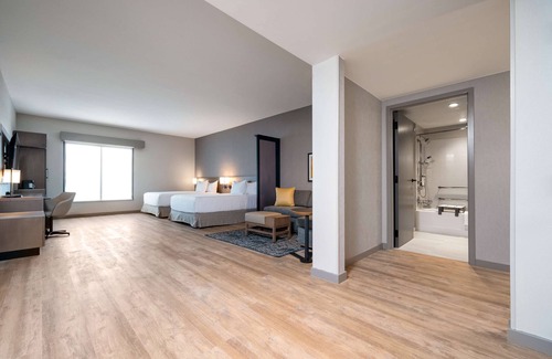 Gainesville Hotel | Eco-Friendly Retreat at Hyatt Place Gainesville Downtown