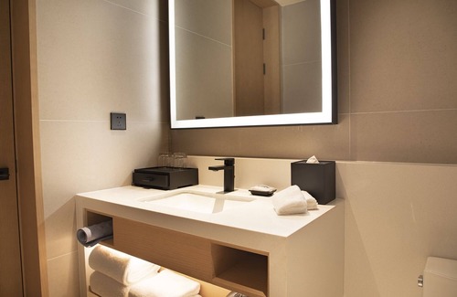 Changjiang County Hotel | Top-Rated Hyatt Place Jingdezhen Taoxichuan with Dining