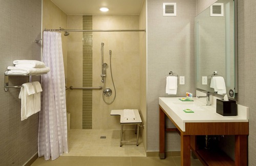 North Overton Hotel | Top-Rated Hyatt Place Lubbock with Pool and Spa Amenities