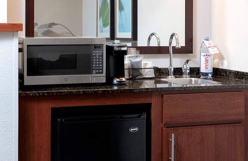 North Chesterfield Hotel | Inviting Hyatt Place Richmond/Arboretum with Pool & Spa