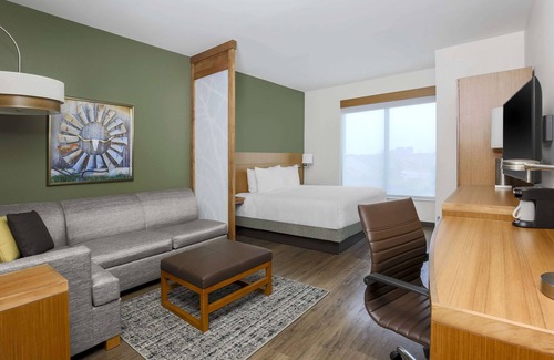 Waco Hotel | Comfortable Stay at Hyatt Place Waco with Pool & Spa